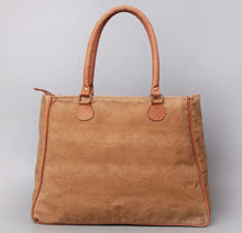 Load image into Gallery viewer, Weekender Western Bag
