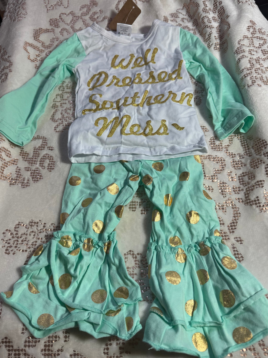 Well dressed Southern Mess 2pc